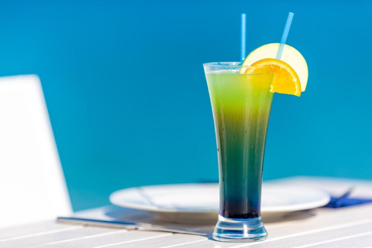 蓝白酒店 帕拉姆布库 外观 照片